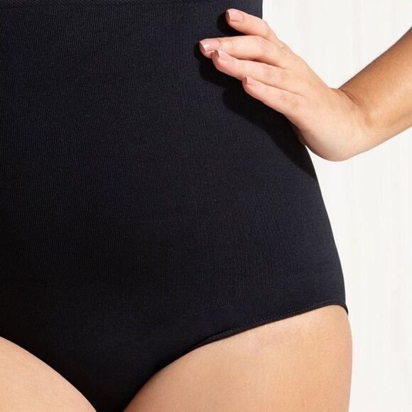 Empetua high waisted shaper panty, in Nude NWT - Picture 3 of 13